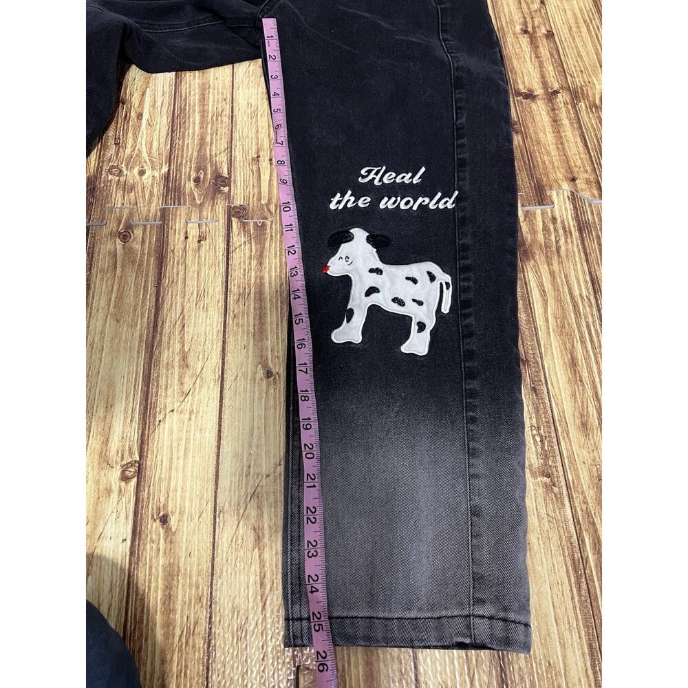 Universer Studio Black Jeans Women’s “heal The World” Dog Graphic Size Medium - Picture 5 of 11